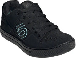 Five TenFreerider Women